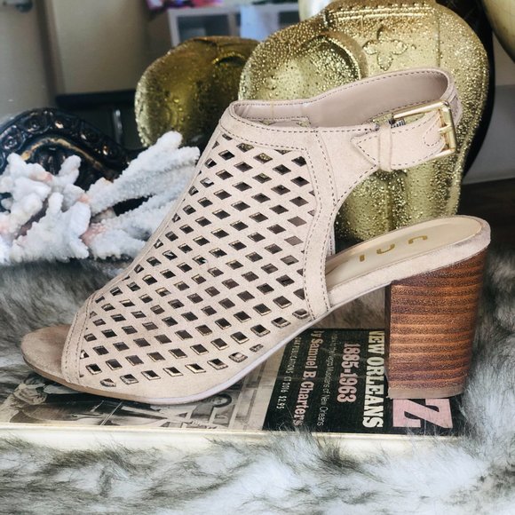 Unisa Pryce Sandal Open Toed size 7 EUC! - Picture 8 of 12